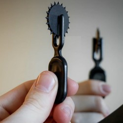 ROUE A AIGUILLES "LIL DEVIL" DE "MASTER SERIES"